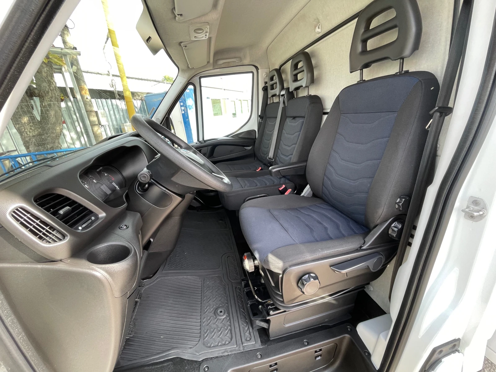 Iveco Daily 35S16  - изображение 9