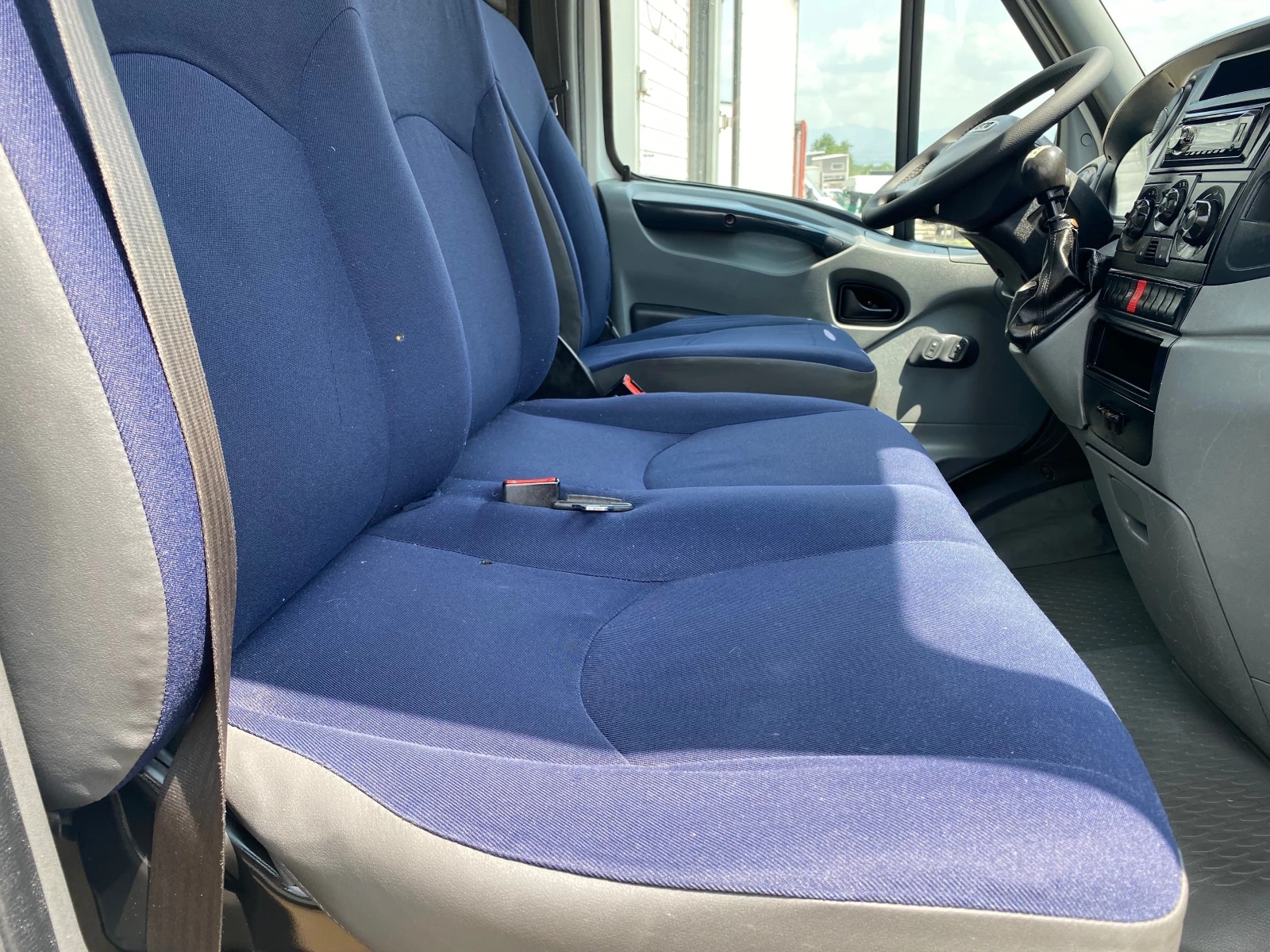 Iveco Daily -35c15-3, 0/до-3, 5т./КЛИМАТИК/ВНОС ОТ ИТАЛИЯ/ - изображение 8