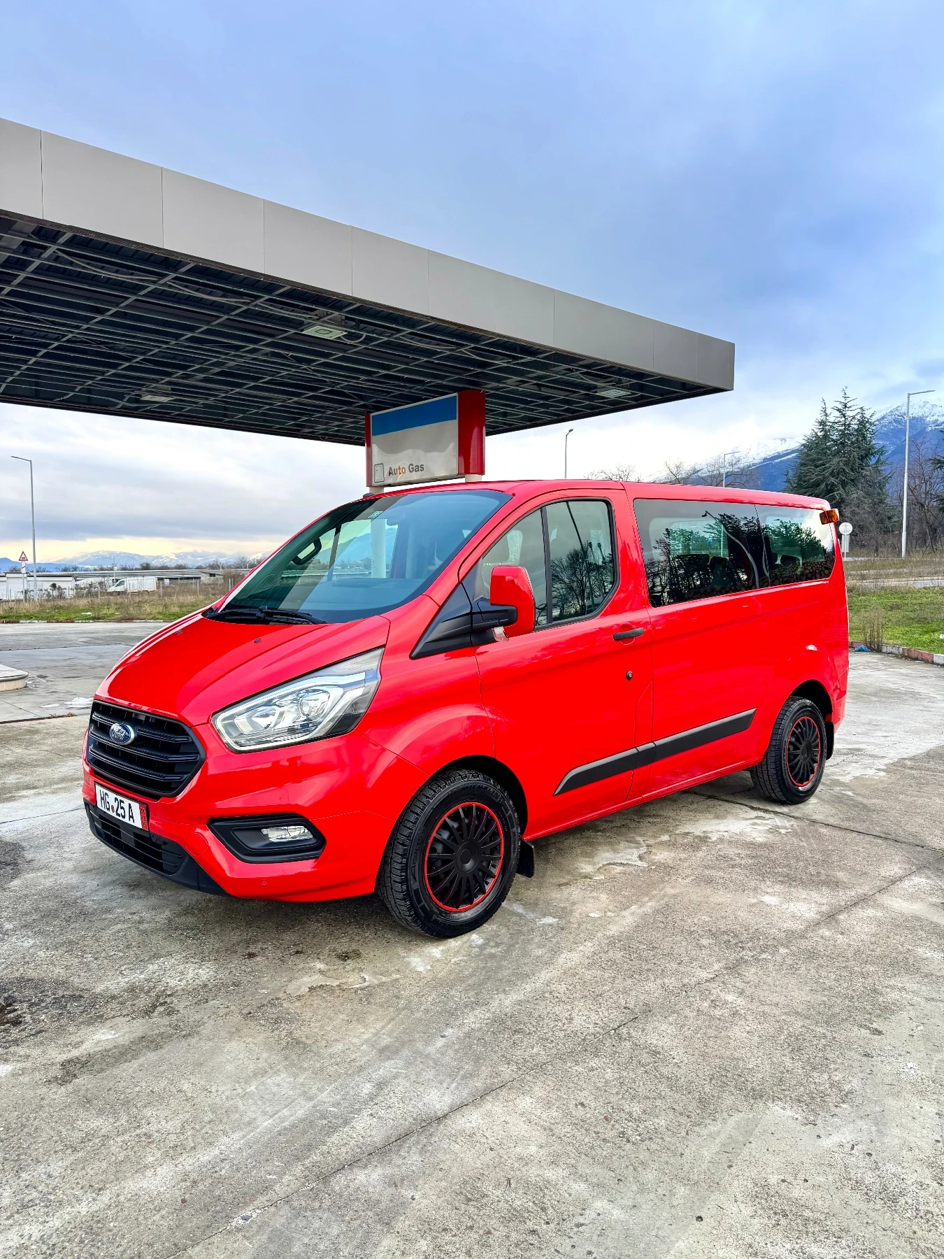 Ford Transit Custom 2.2 TDCi, 9 �����, Facelift, 2x �����, EURO 6, LED | Mobile.bg � ����������� 1