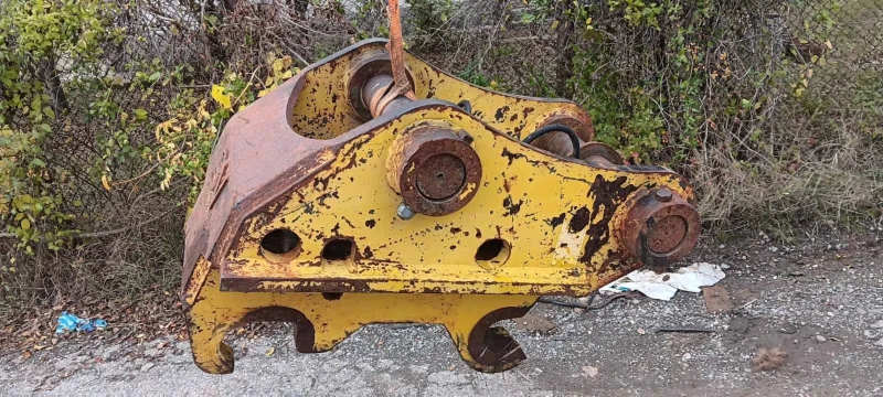 Багер Komatsu Бързосменник за багер komatsu PC 300, снимка 2 - Индустриална техника - 52632751