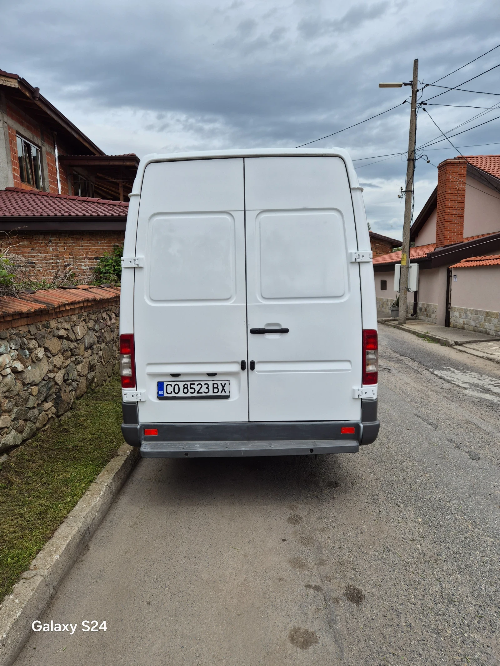 Кемпер Mercedes-Benz Sprinter, снимка 2 - Каравани и кемпери - 53708019