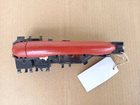 Дръжка врата външна задна лява Рено Меган червена