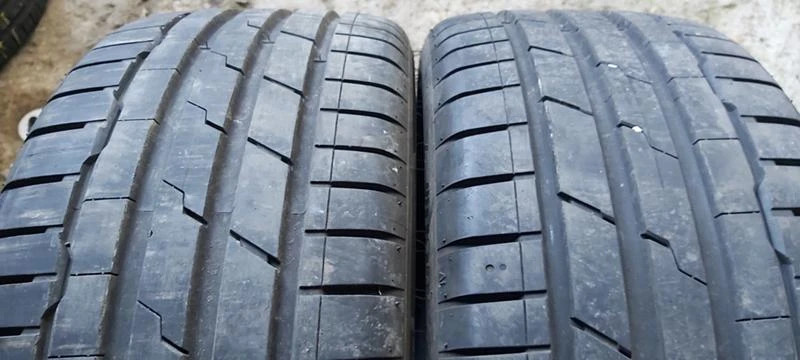 Гуми Летни 225/40R18, снимка 3 - Гуми и джанти - 35134320