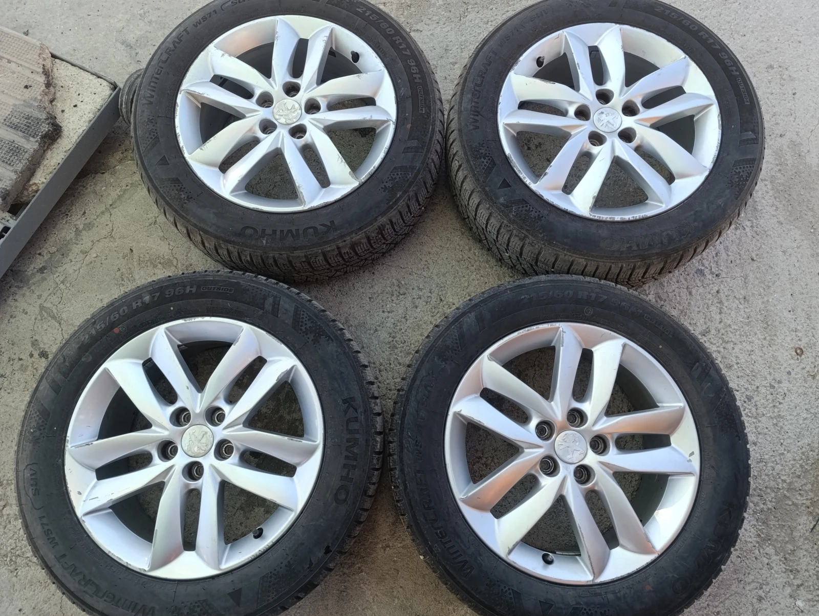    215/60R17  Peugeot 508 | Mobile.bg   1