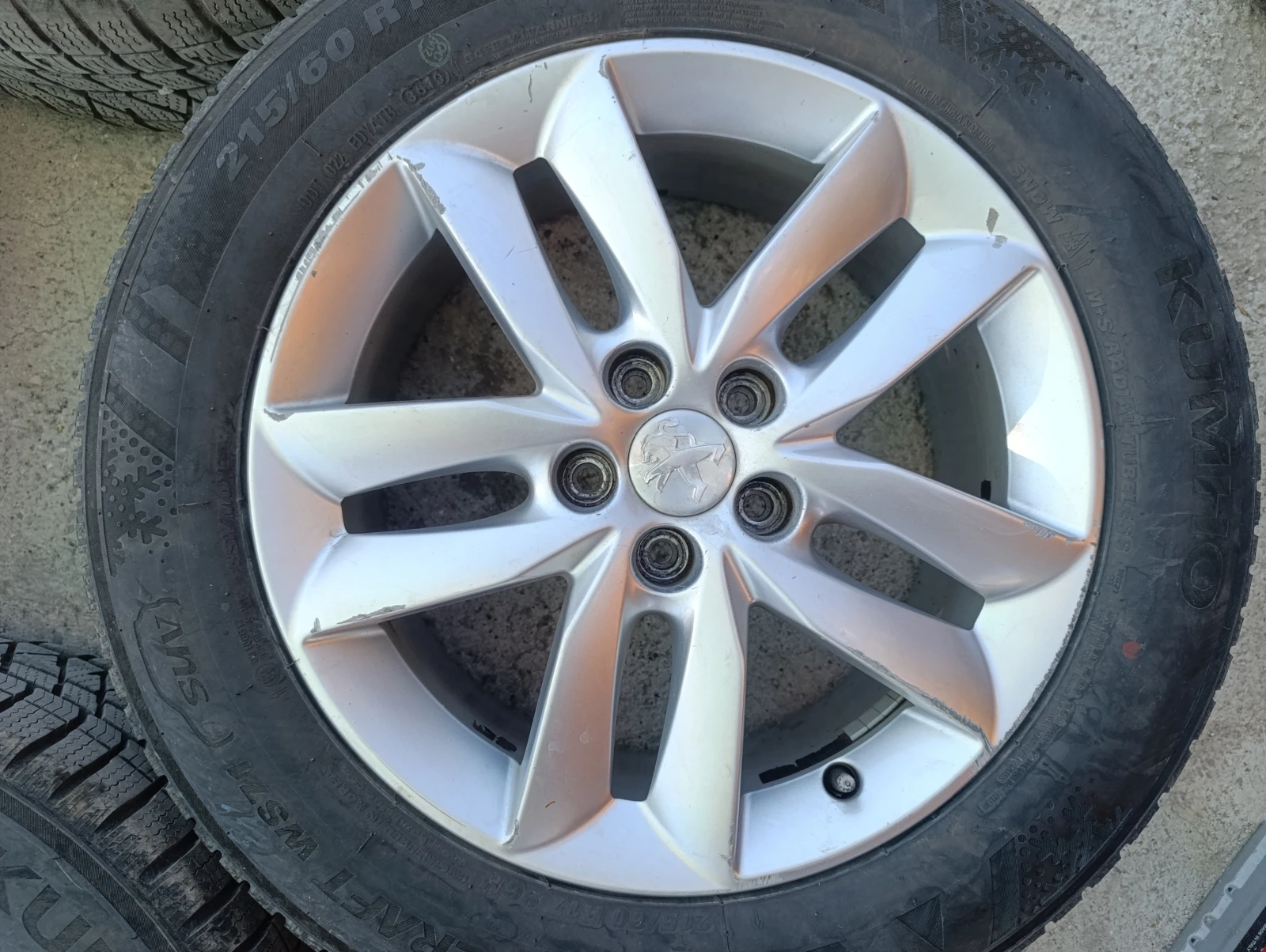    215/60R17  Peugeot 508 | Mobile.bg   3