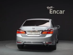 Honda Accord 2.4 9Th Generation, снимка 12