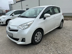 Toyota Verso S 1.3 vvti, снимка 1