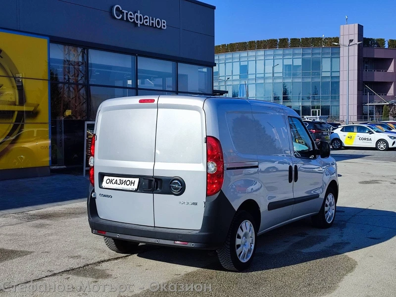 Opel Combo L1H1 1.4 бензин (95HP) MT5, снимка 8 - Автомобили и джипове - 44033409