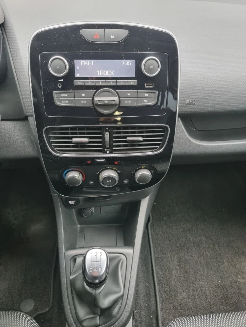 Renault Clio 0.9 TCe 75, снимка 9 - Автомобили и джипове - 44757268