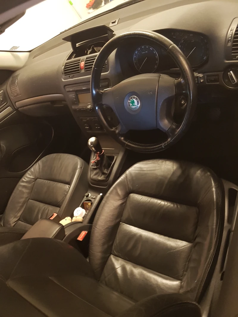 Skoda Octavia 2005 1.9 tdi 105к.с., снимка 13 - Автомобили и джипове - 47209741