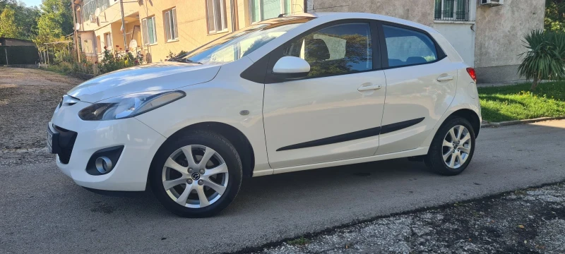 Mazda 2 От Германия Edition 75.Euro5, снимка 2 - Автомобили и джипове - 47522745