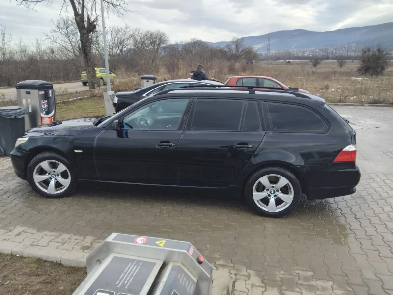 BMW 525 xi, снимка 6 - Автомобили и джипове - 48801801