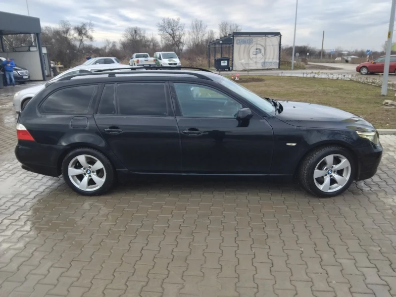 BMW 525 xi, снимка 4 - Автомобили и джипове - 48801801