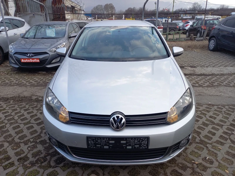 VW Golf КАТО НОВ, AUTOMATIC, HIGHLINE, СЕРВИЗНА КНИЖКА, , снимка 2 - Автомобили и джипове - 49321771