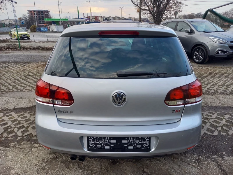 VW Golf КАТО НОВ, AUTOMATIC, HIGHLINE, СЕРВИЗНА КНИЖКА, , снимка 5 - Автомобили и джипове - 49321771