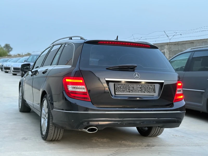 Mercedes-Benz C 220 2.2 CDI* Facelift* Automatic* Avangard* Navi* Кожа, снимка 4 - Автомобили и джипове - 51672829