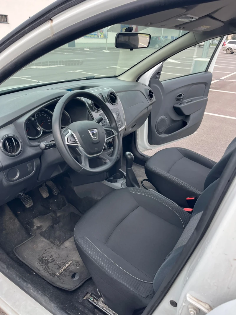 Dacia Logan, снимка 8 - Автомобили и джипове - 52645502