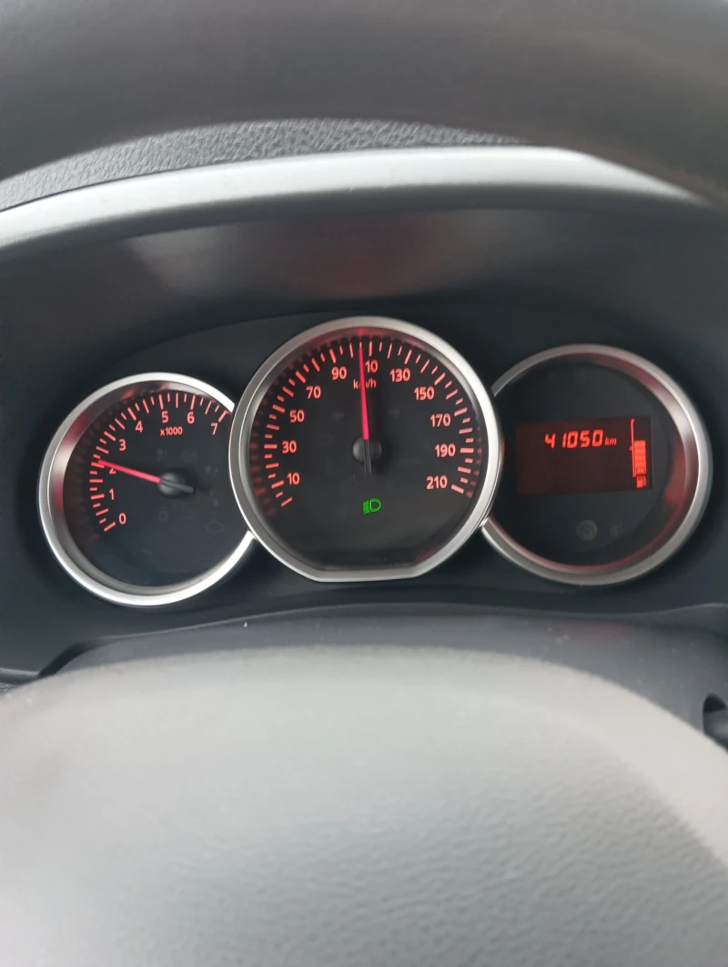 Dacia Dokker 1.5 dci  - 43 106-km , снимка 12 - Автомобили и джипове - 52741207