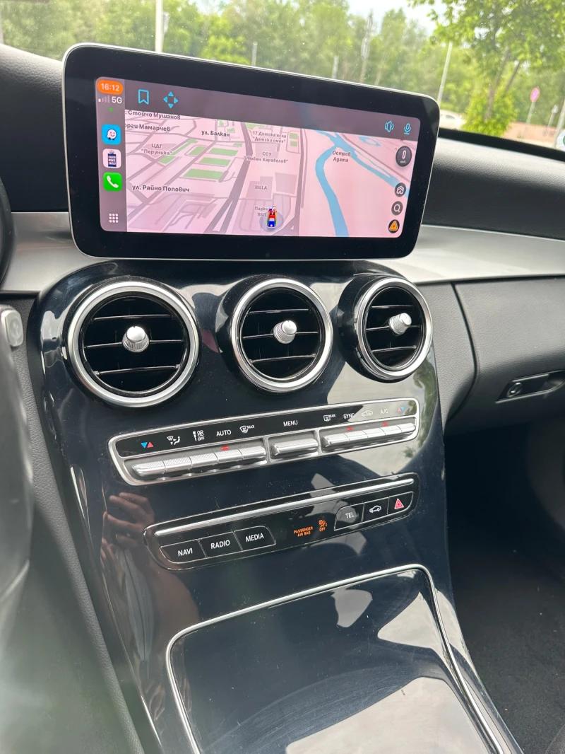 Mercedes-Benz C 300, снимка 6 - Автомобили и джипове - 52880992