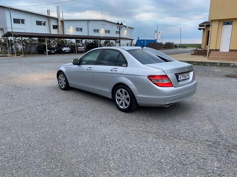 Mercedes-Benz C 220, снимка 8 - Автомобили и джипове - 53407241