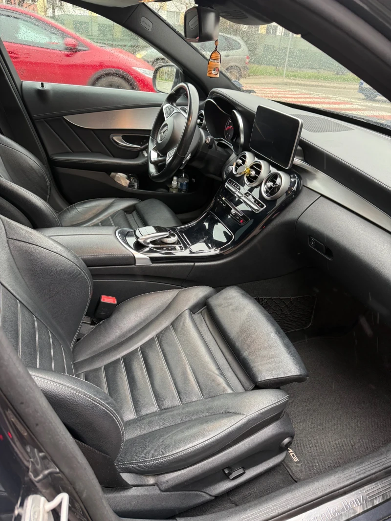 Mercedes-Benz C 220, снимка 11 - Автомобили и джипове - 53479856