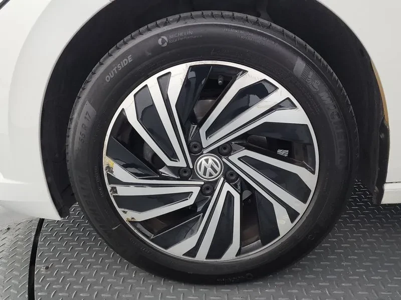 VW Jetta 1.4 Tsi Prestige, снимка 5 - Автомобили и джипове - 55785673