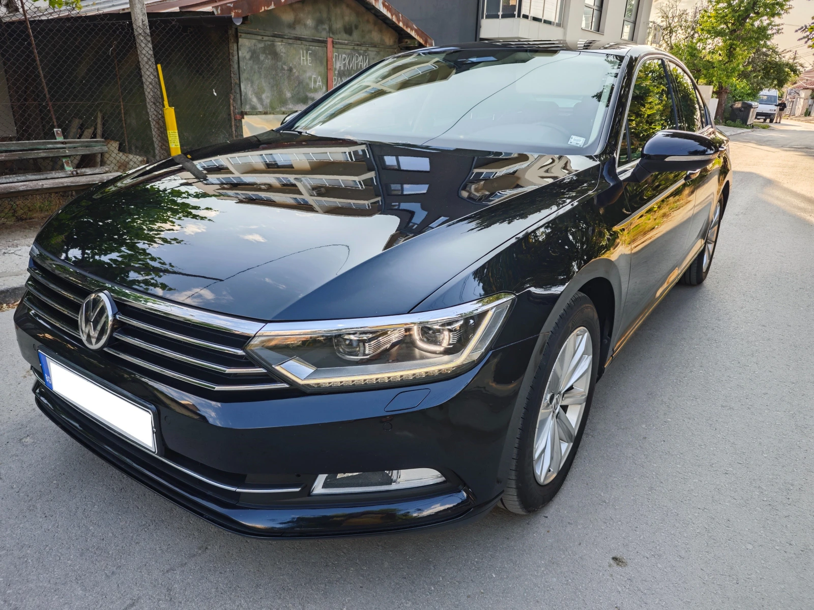 VW Passat TDI, DSG, 128хил. - изображение 2