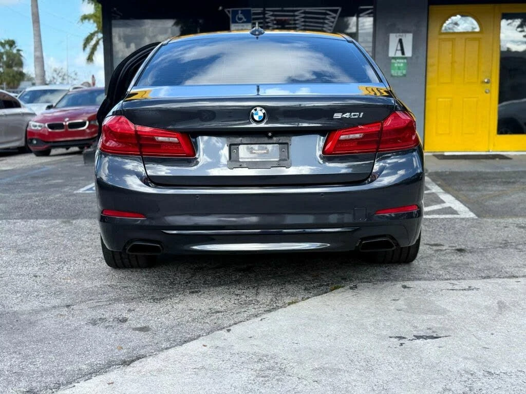 BMW 540 M-Package HeadUp* АвтоКредит* (ЦЕНА ДО БГ) - изображение 5