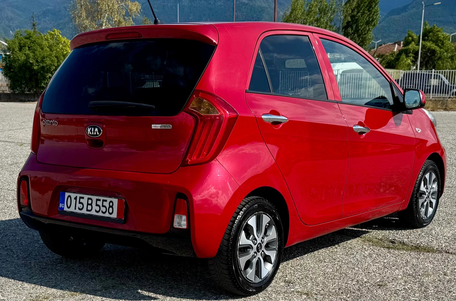 Kia Picanto 1.0i 65hp 72хил.км.euro6 - изображение 5