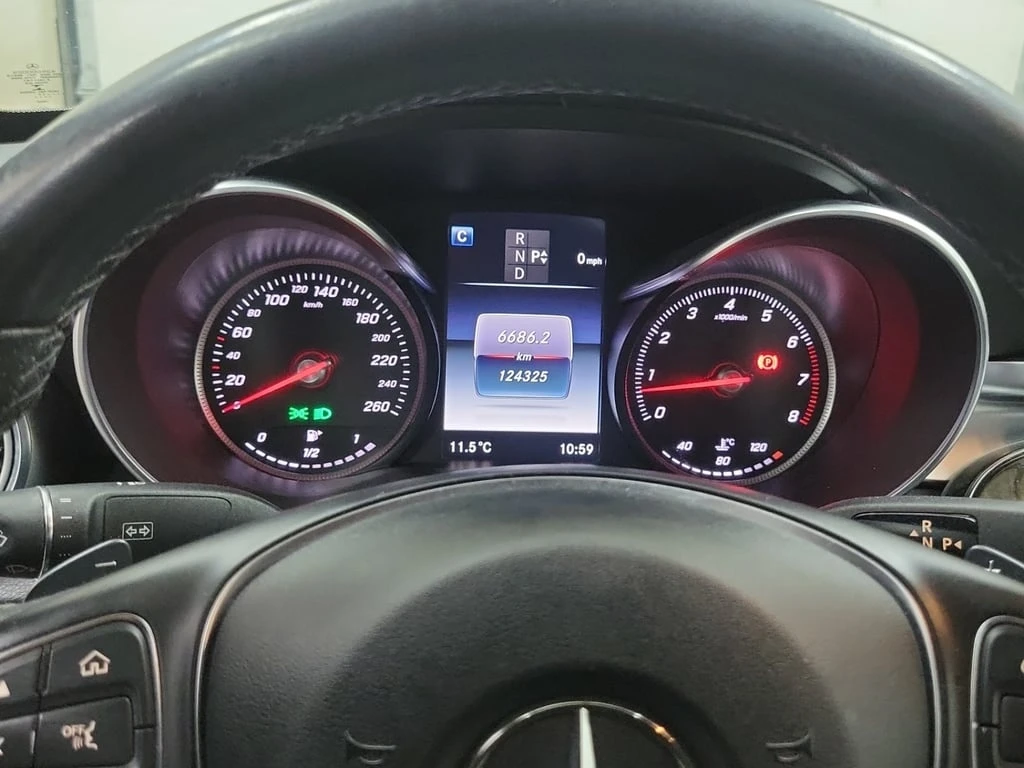 Mercedes-Benz C 300 * CARFAX * ЦЕНА ДО БГ - изображение 10