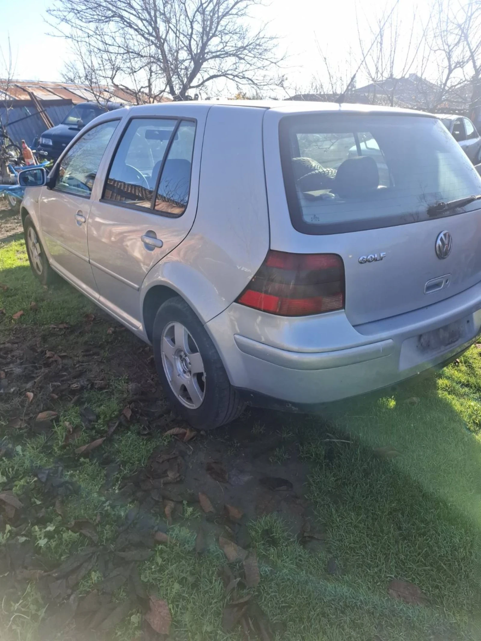 VW Golf 1.9 ��� 110 ��. | Mobile.bg � ����������� 4