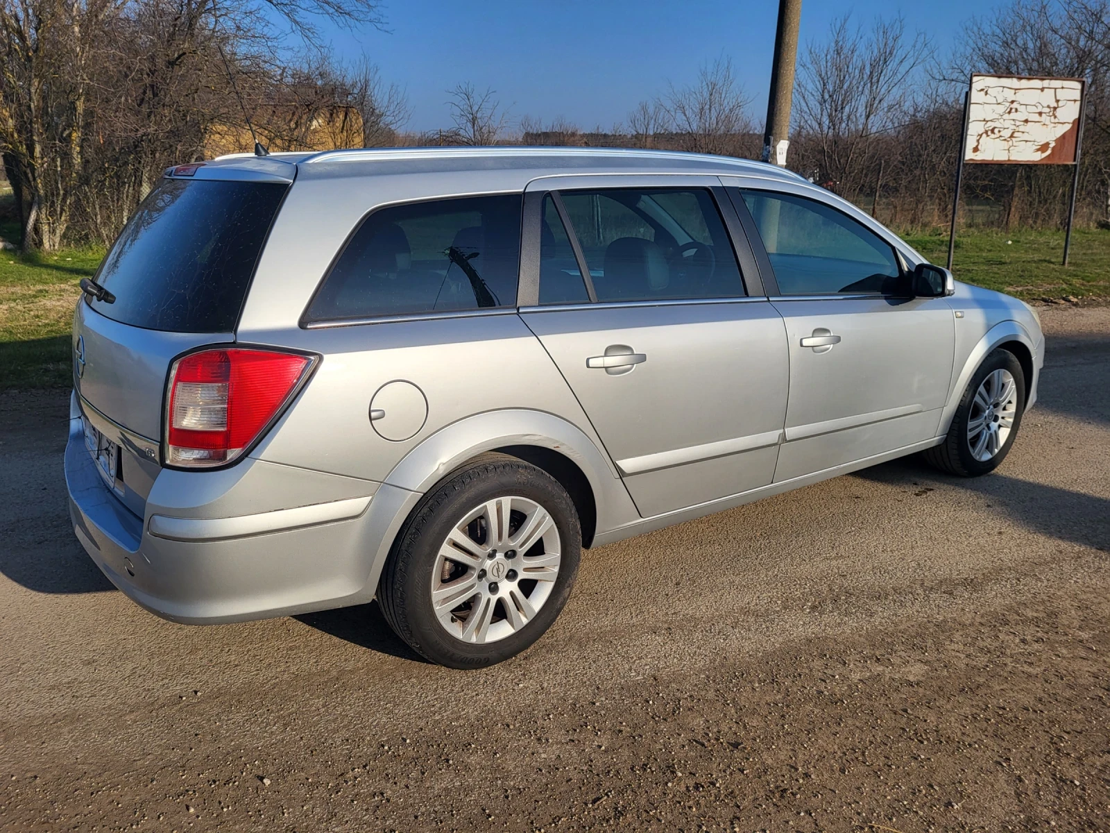 Opel Astra 1.6 LPG ITALY, снимка 4 - Автомобили и джипове - 53853377