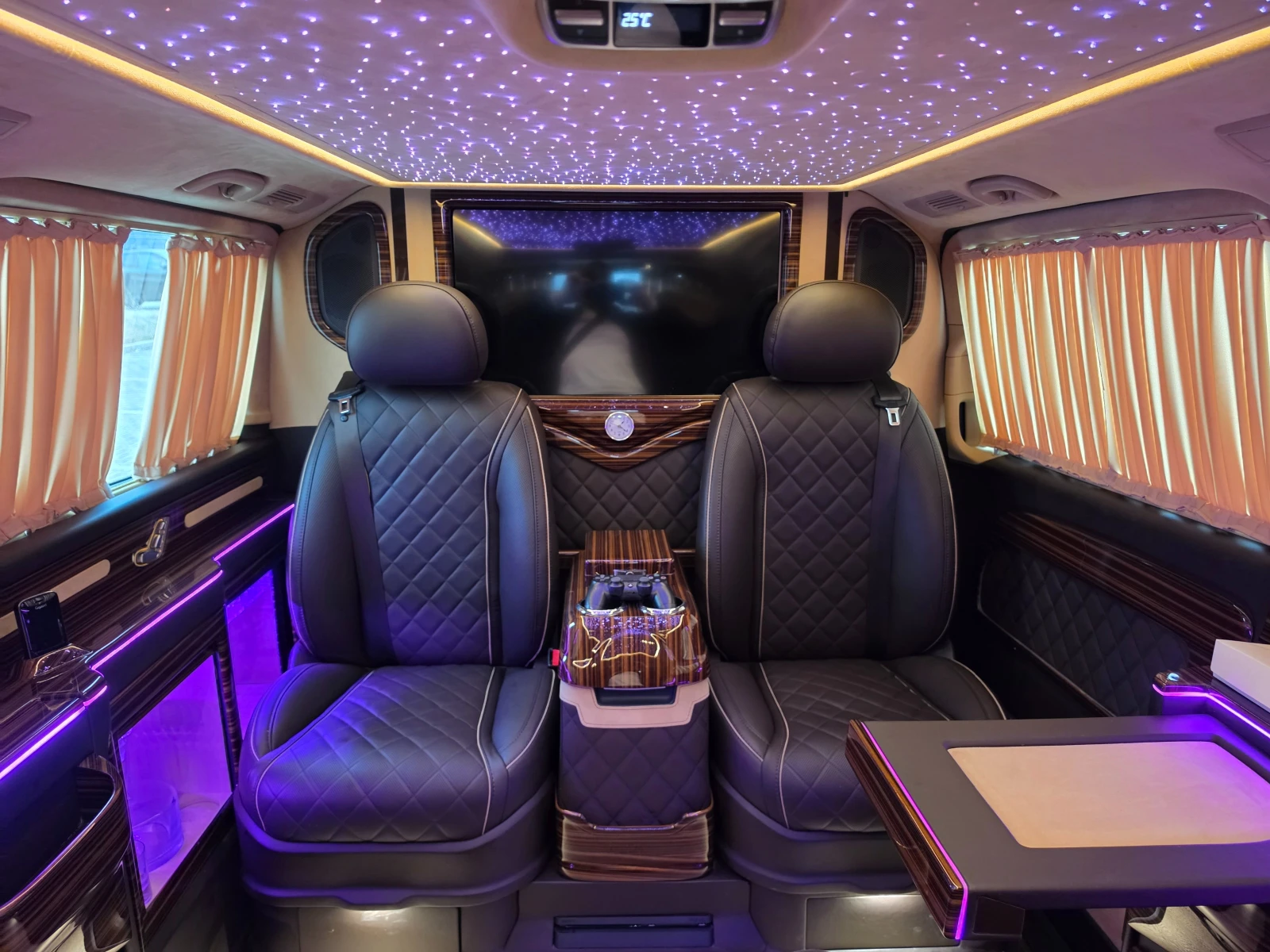 Mercedes-Benz V 300 V250 БИЗНЕС ПОРЪЧКОВ УНИКАТ, снимка 17 - Автомобили и джипове - 54150179