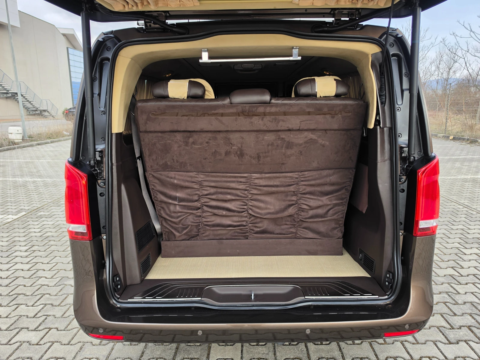 Mercedes-Benz V 300 V250 БИЗНЕС ПОРЪЧКОВ УНИКАТ, снимка 6 - Автомобили и джипове - 54150179