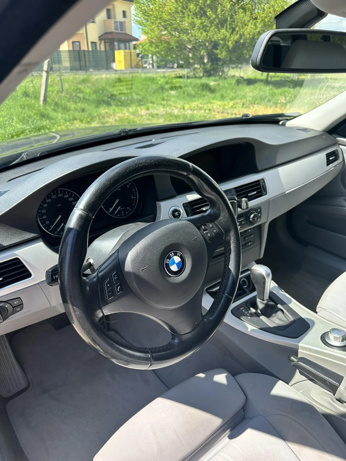 BMW 320, снимка 6 - Автомобили и джипове - 54318116