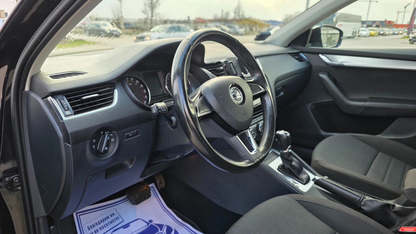 Skoda Octavia KATO ЧИСТО НОВ, снимка 8 - Автомобили и джипове - 54544644