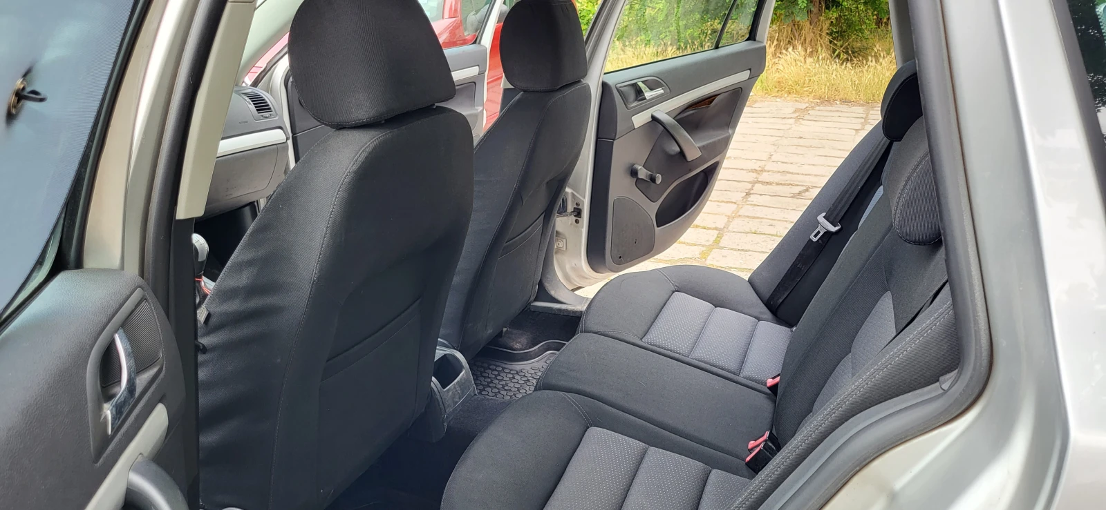Skoda Octavia, снимка 8 - Автомобили и джипове - 54895163