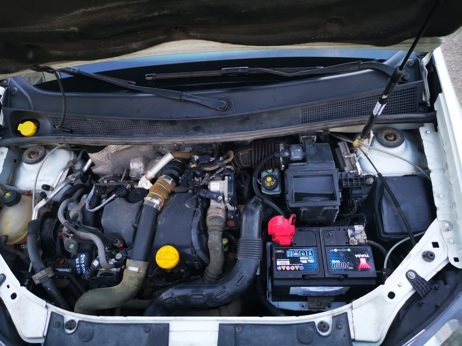 Dacia Sandero, снимка 6 - Автомобили и джипове - 54921023