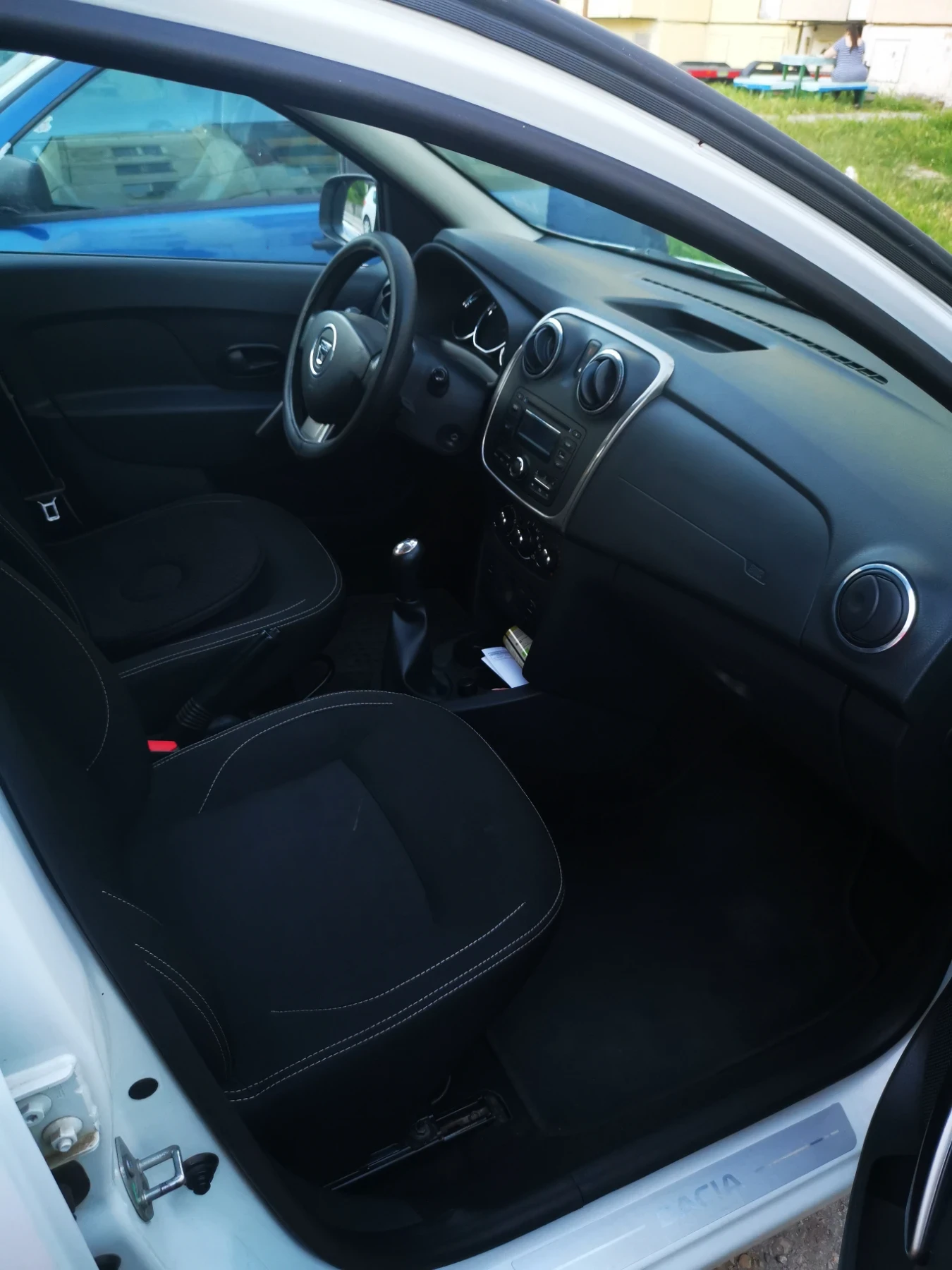 Dacia Sandero, снимка 4 - Автомобили и джипове - 54921023