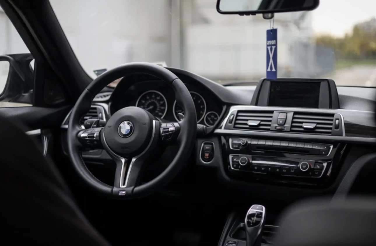 BMW 340, снимка 11 - Автомобили и джипове - 55440623