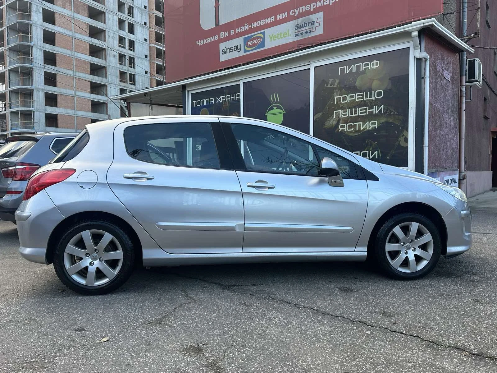 Peugeot 308, снимка 2 - Автомобили и джипове - 55500636