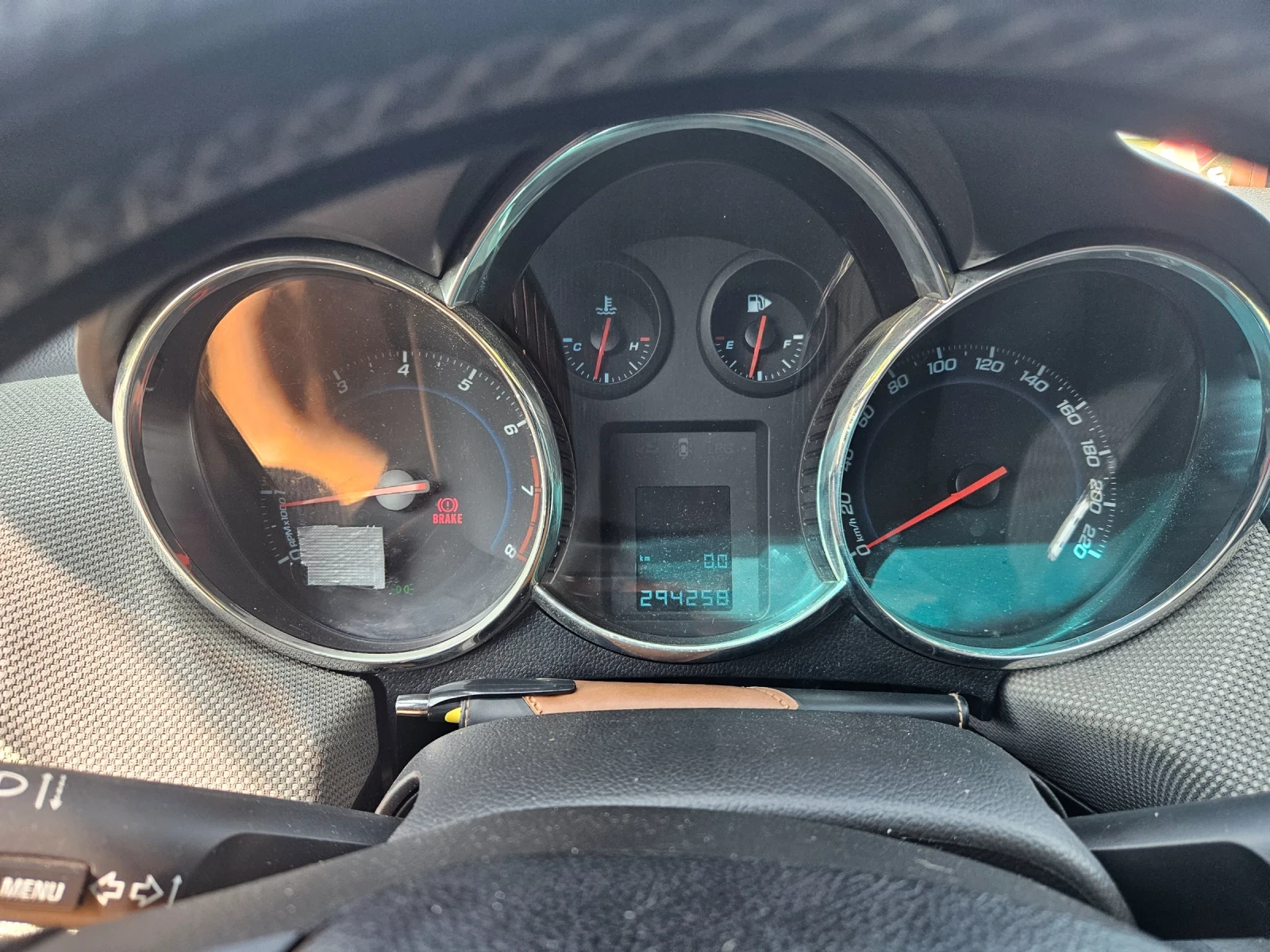 Chevrolet Cruze, снимка 8 - Автомобили и джипове - 55630052