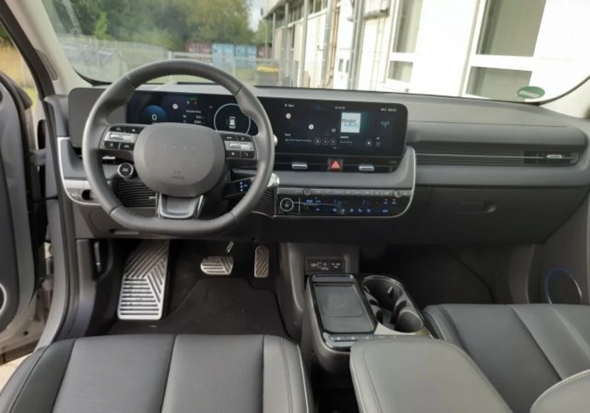Hyundai Ioniq 5 UNIQ* 84KW* 325H.P.* AWD* ГАРАНЦИЯ, снимка 5 - Автомобили и джипове - 55930464