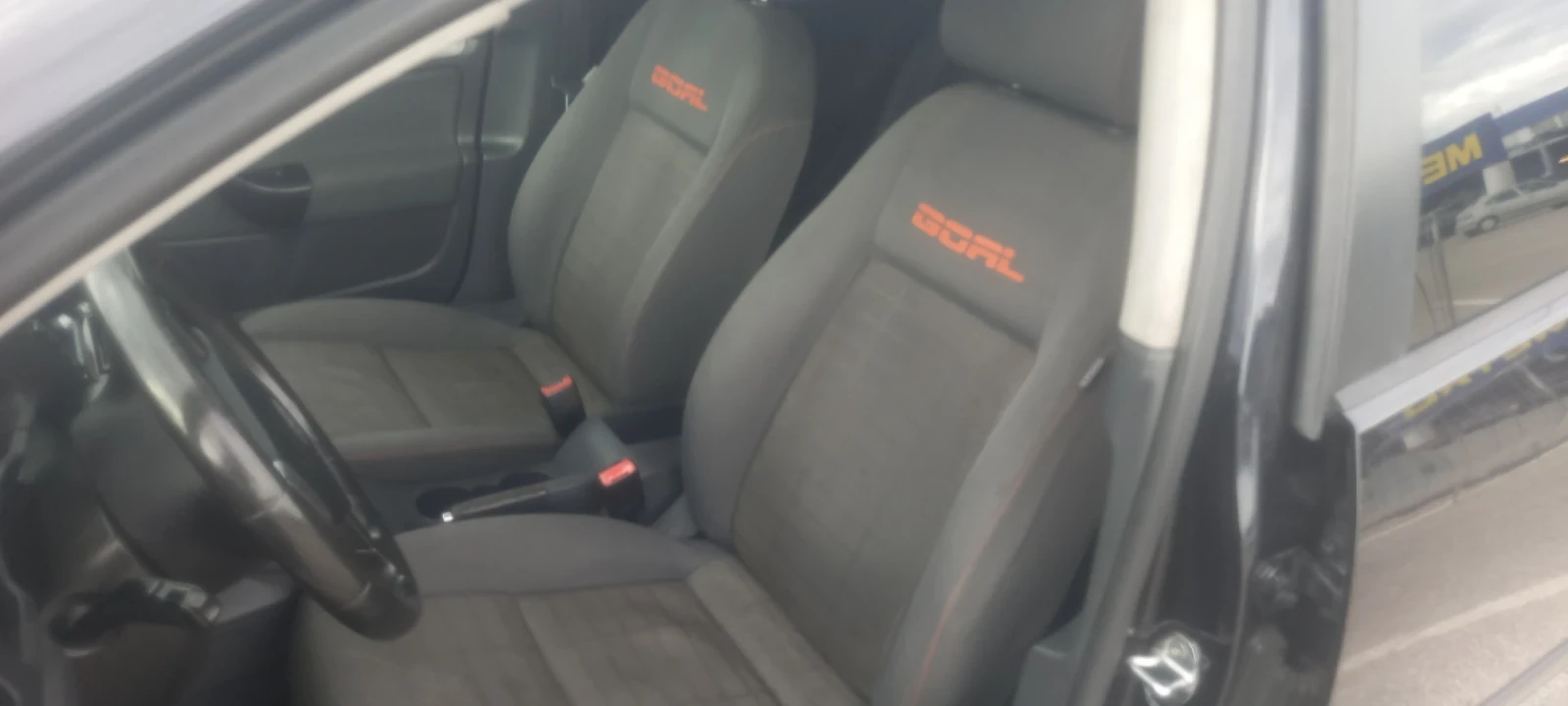 VW Golf 2.0 TDI BMM, снимка 9 - Автомобили и джипове - 56203834