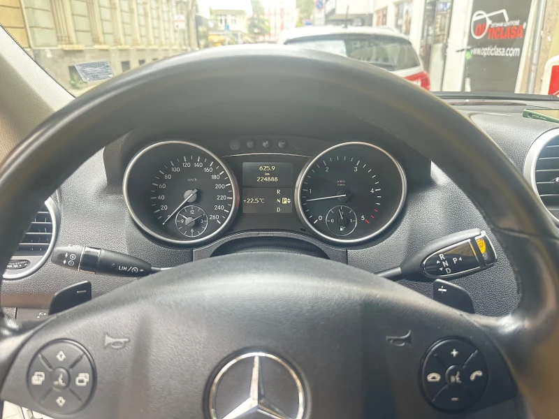 Mercedes-Benz ML 350, снимка 14 - Автомобили и джипове - 47286121