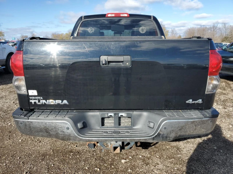 Toyota Tundra CREWMAX SR5/ГРАДУШКА, снимка 6 - Автомобили и джипове - 48502529