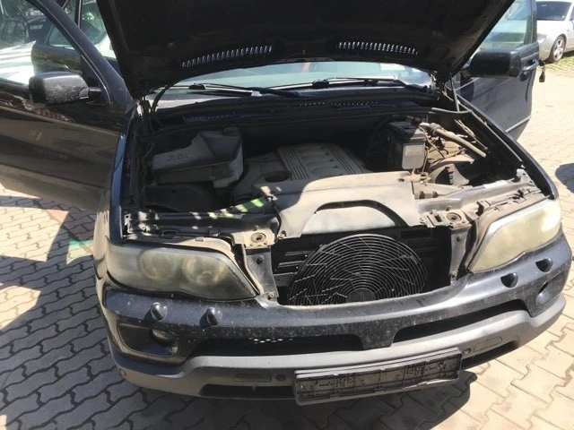 BMW X5 3,0 д 218, снимка 4 - Автомобили и джипове - 46951396