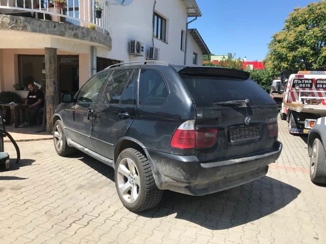 BMW X5 3,0 д 218 - изображение 2