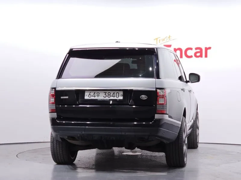 Land Rover Range rover 4.4, снимка 4 - Автомобили и джипове - 54504279