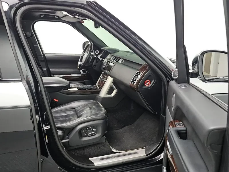 Land Rover Range rover 4.4, снимка 17 - Автомобили и джипове - 54504279